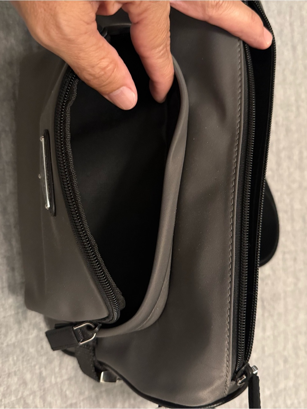 Prada Men’s Brown Nylon Belt Bag with Black Strap - Picture 4 of 4